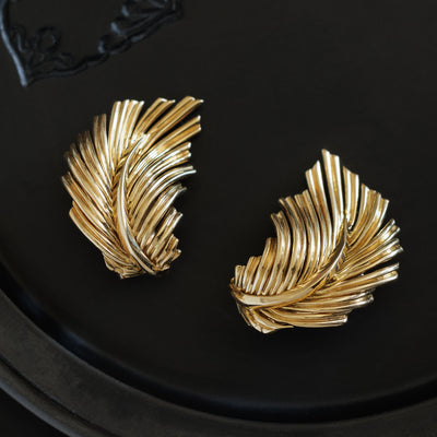 Van Cleef & Arpels Leaf Earrings