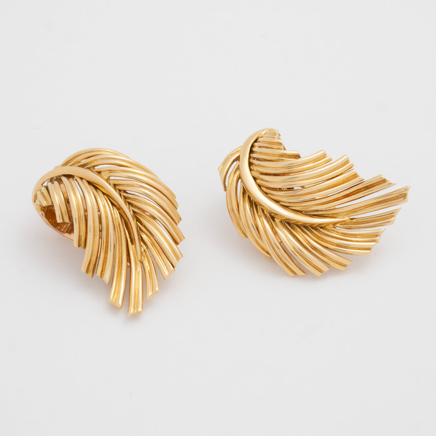 Van Cleef & Arpels Leaf Earrings