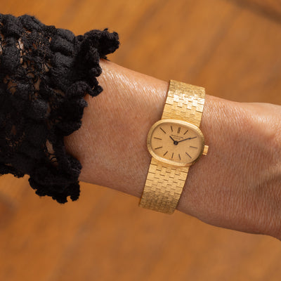 PATEK PHILIPPE 18K YELLOW GOLD MODEL 3373/1 ELLIPSE