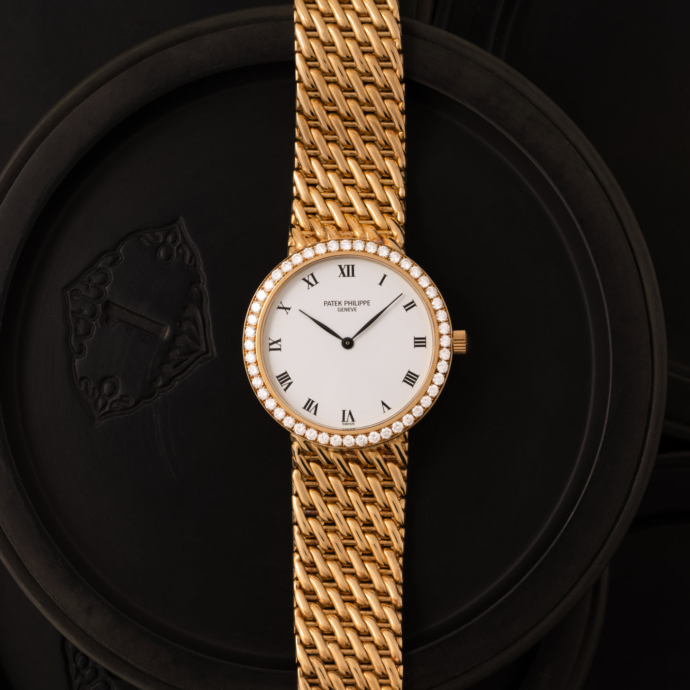 PATEK PHILIPPE CALATRAVA MODEL 3993/17 18 KARAT YELLOW GOLD AND DIAMONDS