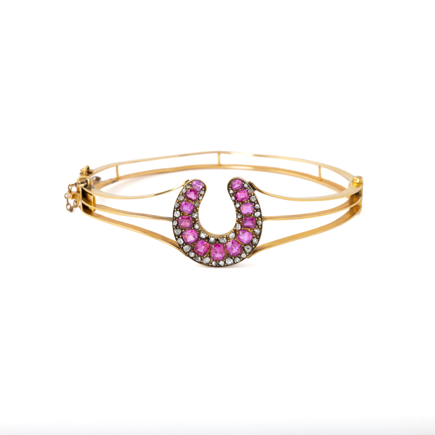 VINTAGE 18K YELLOW GOLD DIAMOND AND RUBY HORSESHOE BANGLE