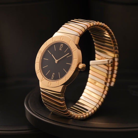 Bvlgari Bulgari Tubogas L 12 YG Quartz Watch Bulgari Tubogas Quadrato watch in 18k yellow gold. Square  main image 3