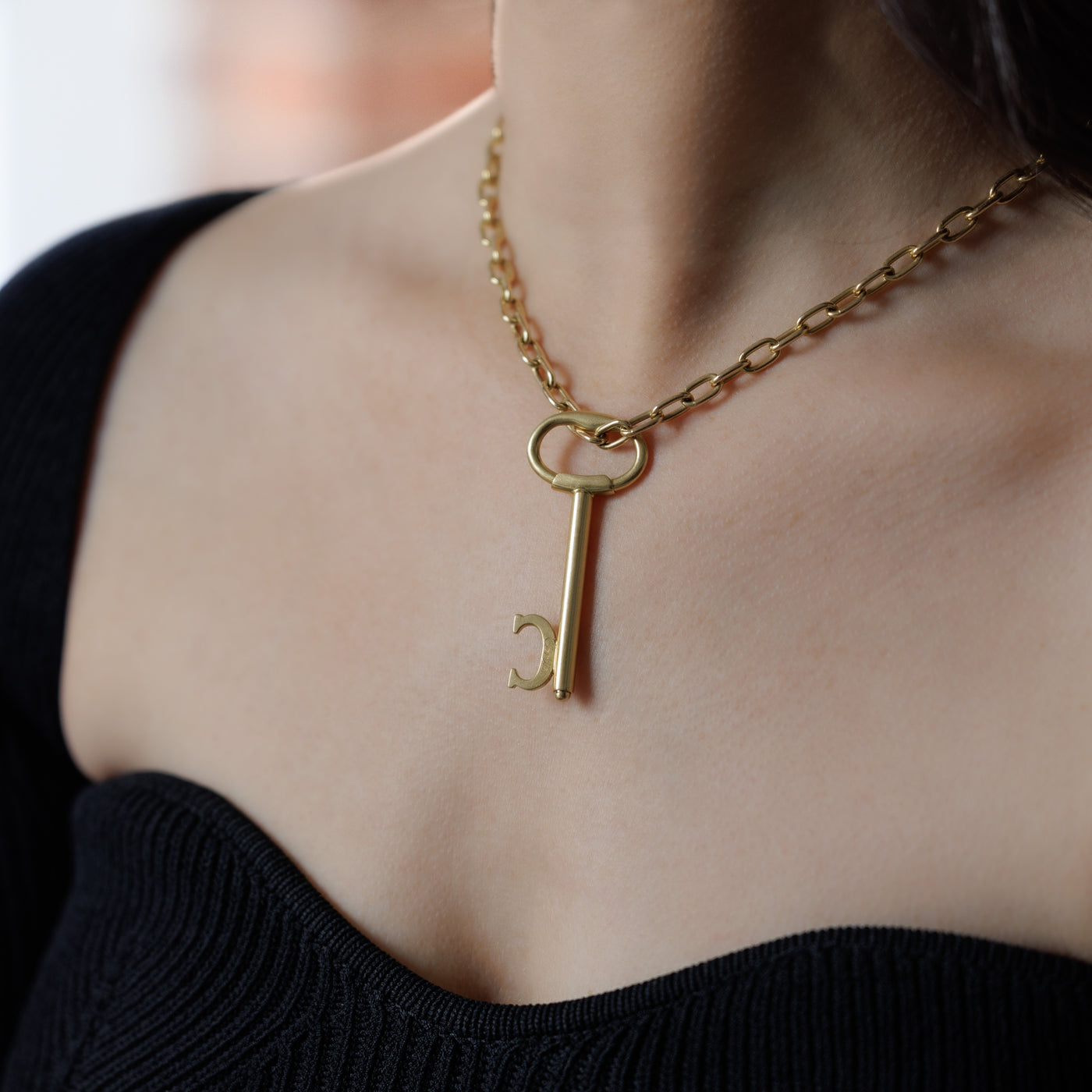 VINTAGE KUTCHINSKY FOR CARTIER RARE KEY CHARM PENDANT