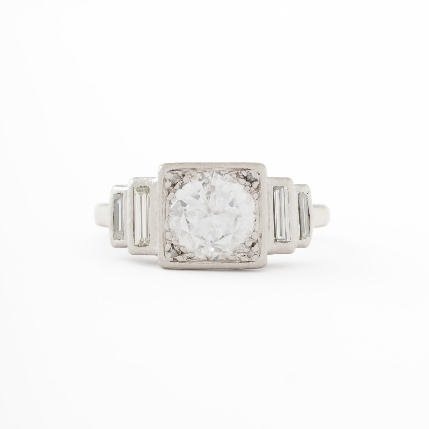 ART DECO PLATINUM ENGAGEMENT RING