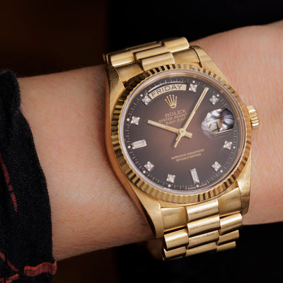 1986 18 KARAT YELLOW GOLD 18038, DAY-DATE PRESIDENT WITH RARE BROWN VIGNETTE DIAL FULL SET