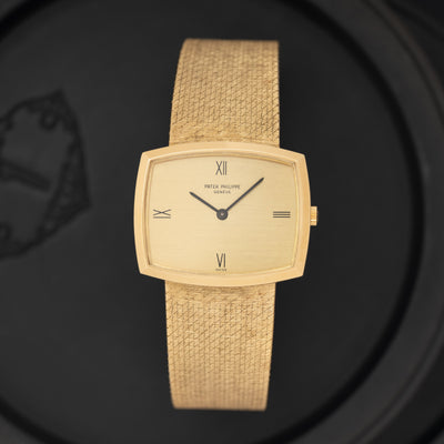 PATEK PHILIPPE 18 KARAT GONDOLO