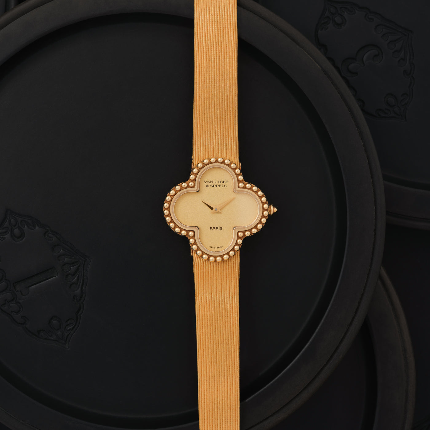 VAN CLEEF & ARPELS ALHAMBRA MODEL 129974