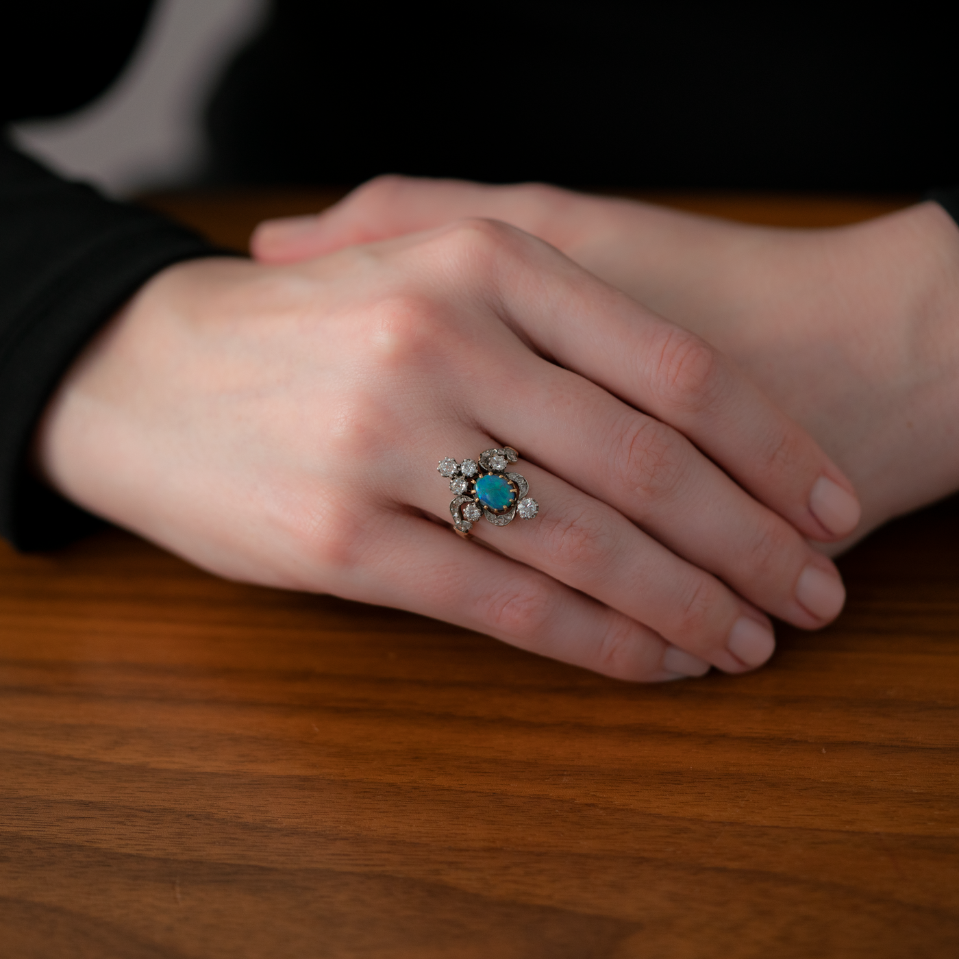 VICTORIAN 18K YELLOW GOLD, DIAMOND AND BLACK OPAL TIARA RING c.1890s