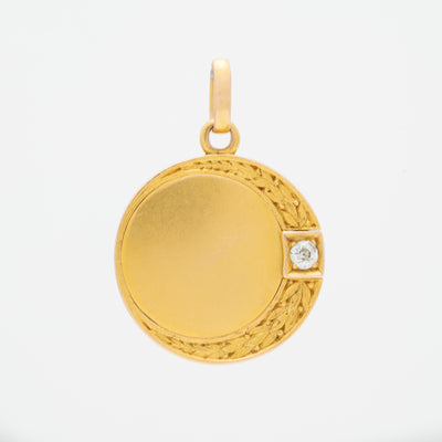 LATE 19TH CENTURY 18K YELLOW GOLD AND DIAMOND CRESCENT MOON LOCKET c.1900