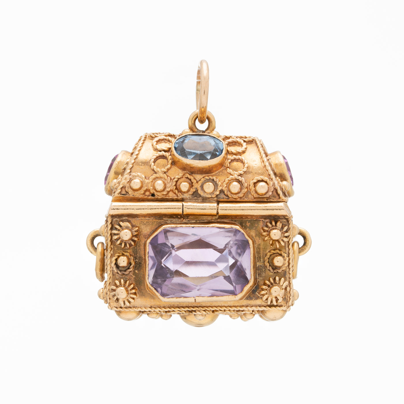 VINTAGE 18K YELLOW GOLD, PINK SAPPHIRE, AQUAMARINE AND AMETHYST TREASURE CHEST c.1960s