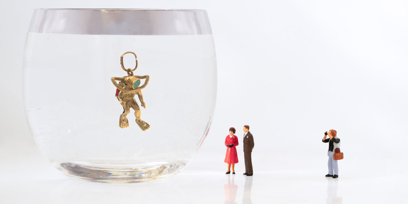 SCUBA DIVER VINTAGE CHARM c.1970s