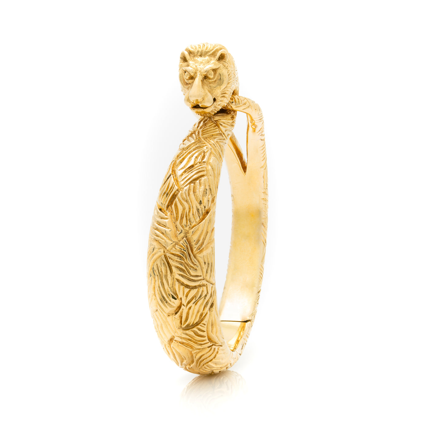 CARTIER 18K YELLOW GOLD LION BANGLE c.1960s
