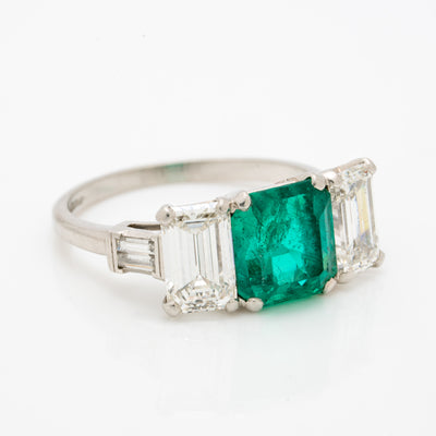 VINTAGE PLATINUM 1.20ct COLOMBIAN EMERALD AND 1.10ct EMERALD CUT DIAMOND RING c.1950s