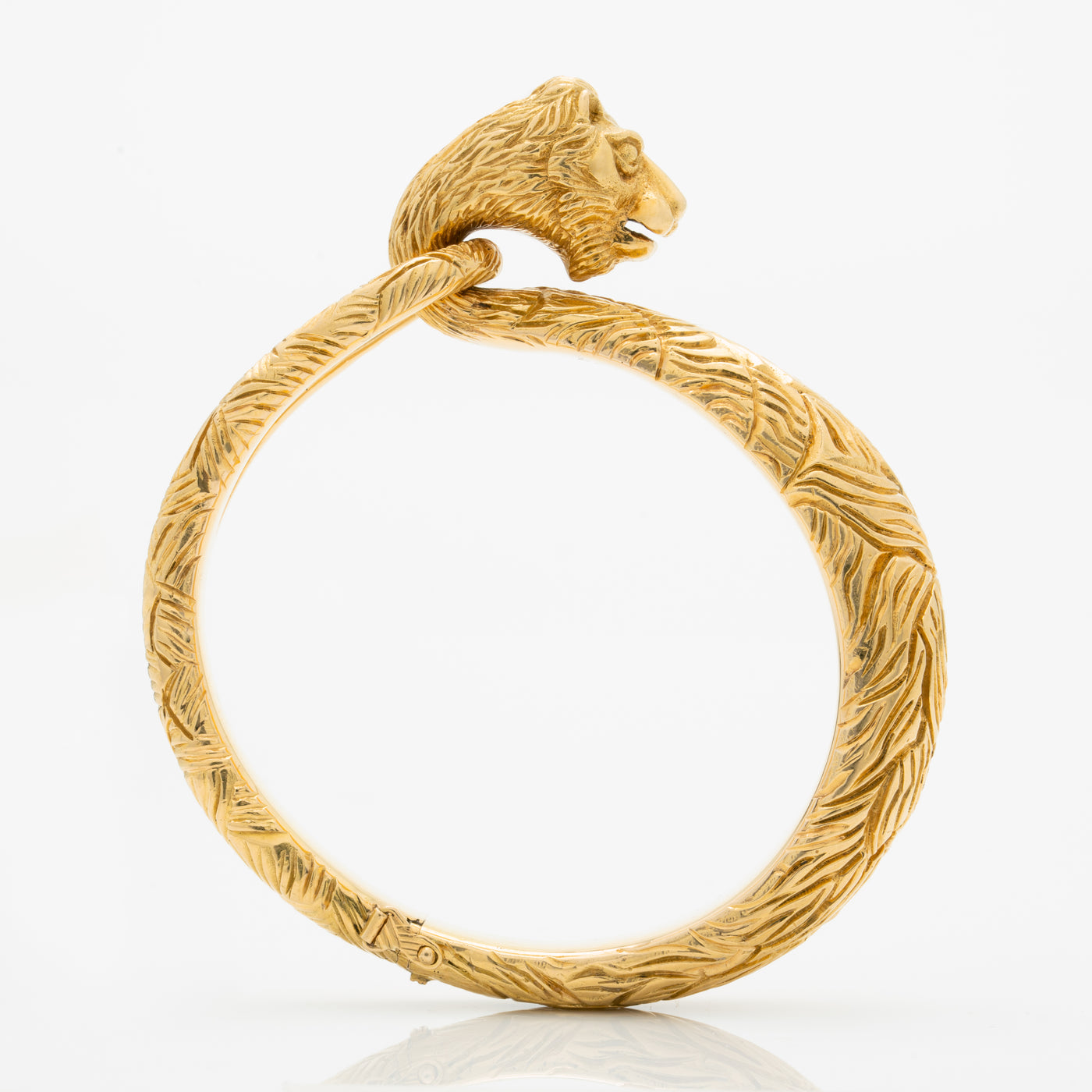 CARTIER 18K YELLOW GOLD LION BANGLE c.1960s
