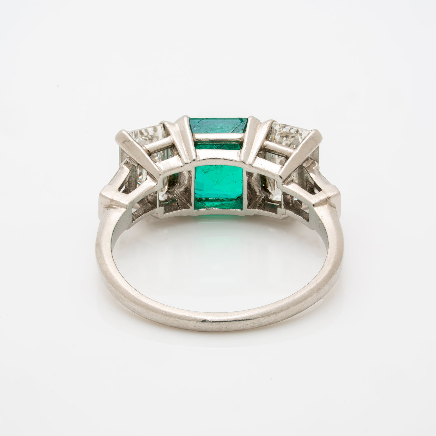 VINTAGE PLATINUM 1.20ct COLOMBIAN EMERALD AND 1.10ct EMERALD CUT DIAMOND RING c.1950s