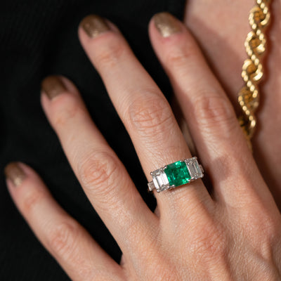 VINTAGE PLATINUM 1.20ct COLOMBIAN EMERALD AND 1.10ct EMERALD CUT DIAMOND RING c.1950s