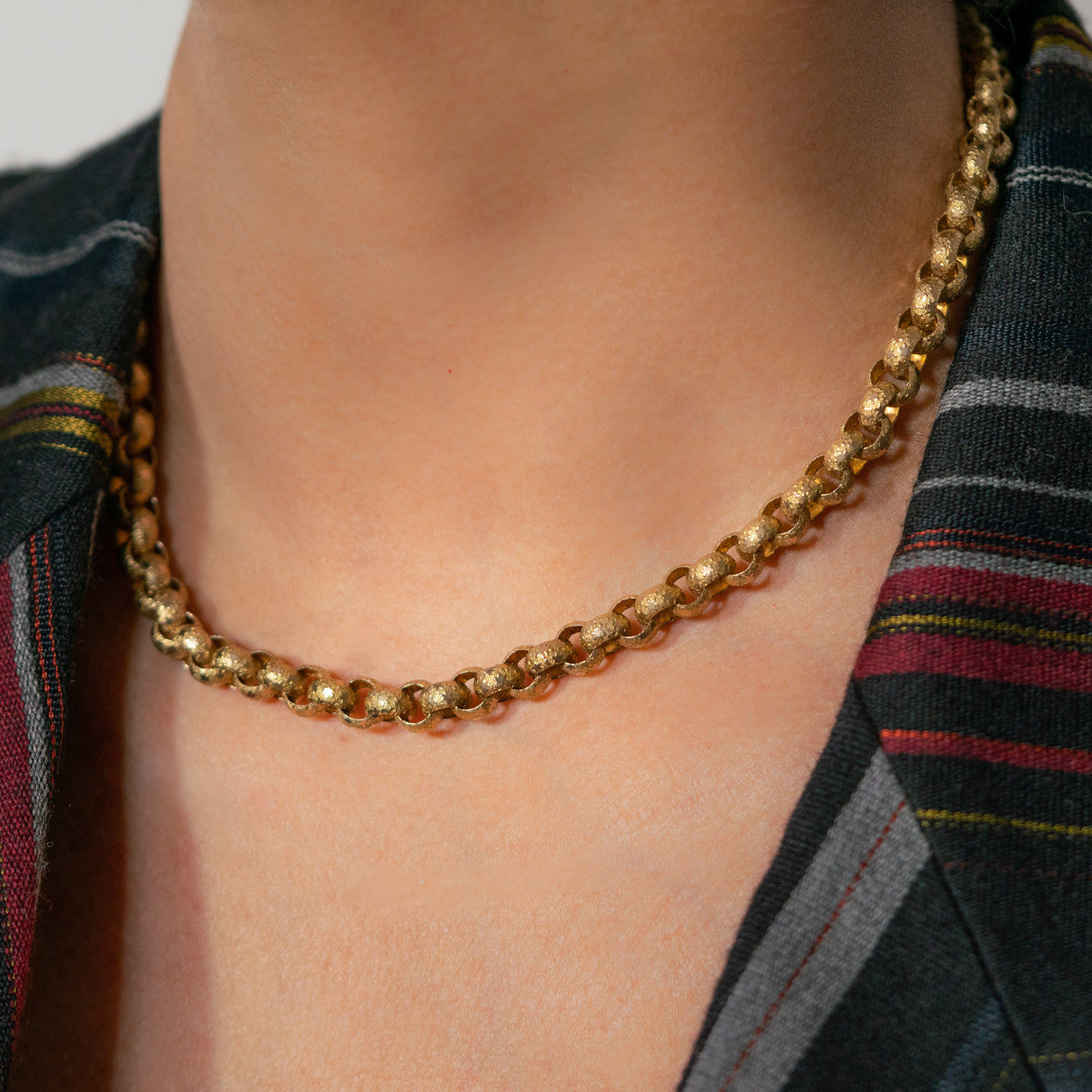 GEORGIAN 18 KARAT YELLOW GOLD SHORT COLLAR c.1800