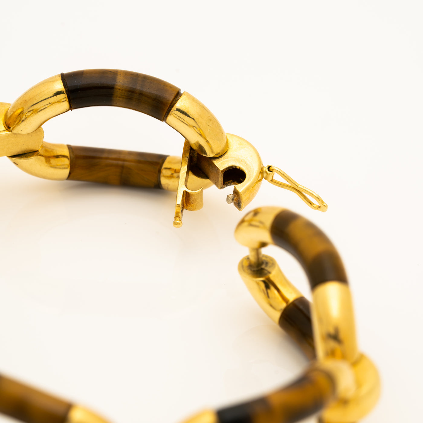 VINTAGE 18K YELLOW GOLD AND TIGERS EYE BRACELET c.1980s