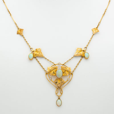 ART NOUVEAU MURRLE BENNET 15K YELLOW GOLD AND AUSTRAILIAN OPAL NECKLACE c.1910