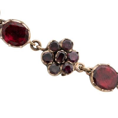 GEORGIAN GOLD AND FLAT CUT GARNET RIVIÈRE c.1820s