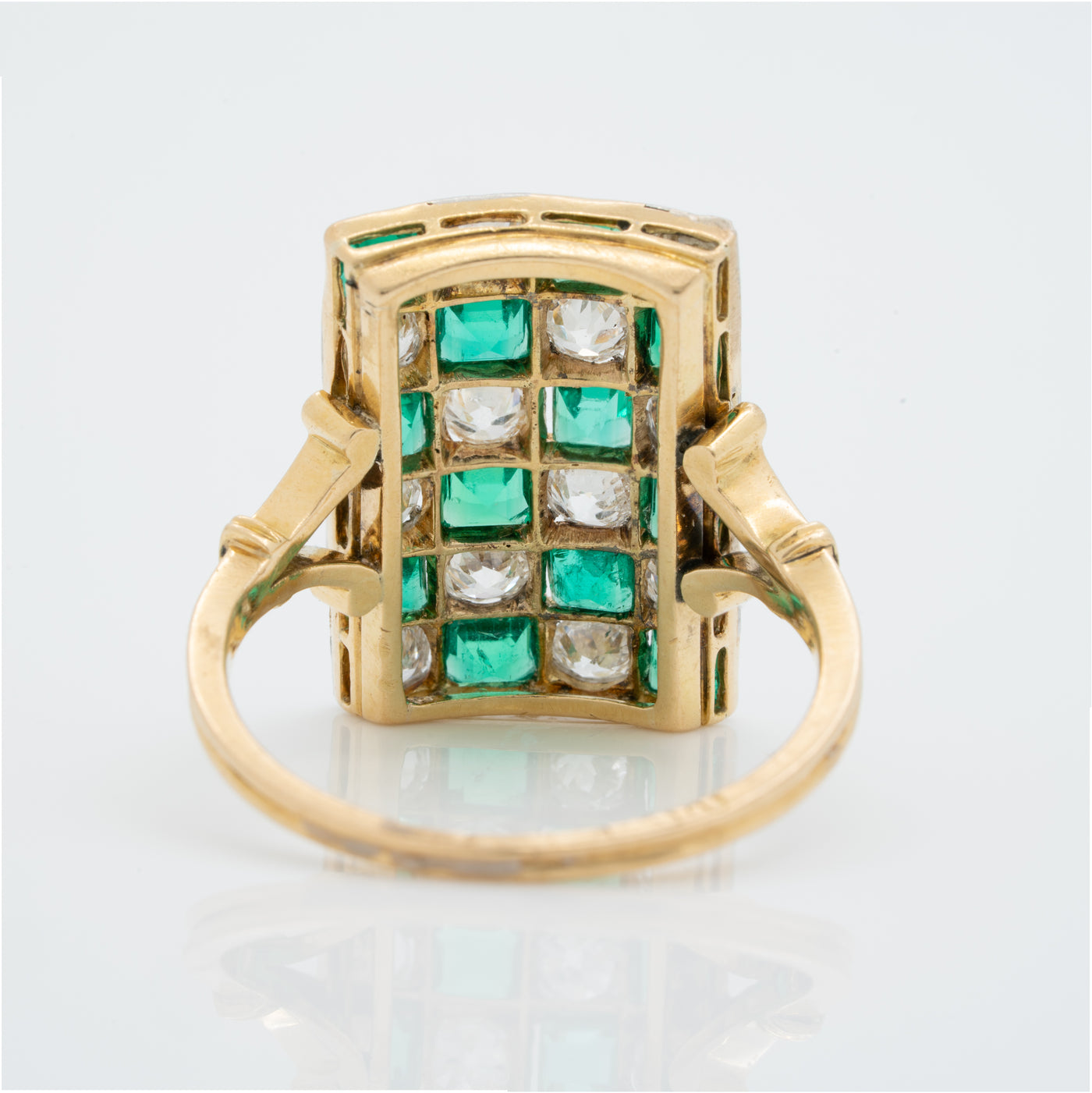 VICTORIAN 18K YELLOW GOLD and 1.8CT OLD EUROPEAN CUT DIAMOND AND 2.0CT COLOMBIAN EMERALD CHECKERBOARD PLAQUE RING c.1900