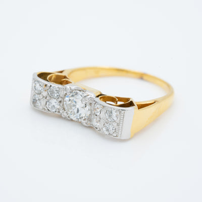 RETRO 18K YELLOW GOLD AND PLATINUM AND 1.50CTS. DIAMOND BOW RING c.1940s