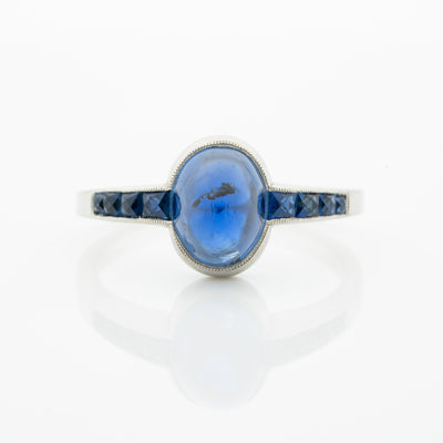 ART DECO FRENCH PLATINUM AND 1.30CT. CABOCHON SUGARLOAF SAPPHIRE RING c.1920s