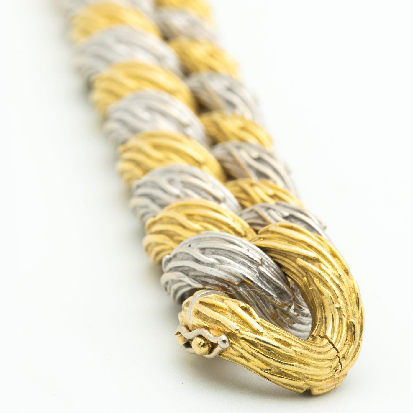 VAN CLEEF AND ARPELS BRACELET c.1960s