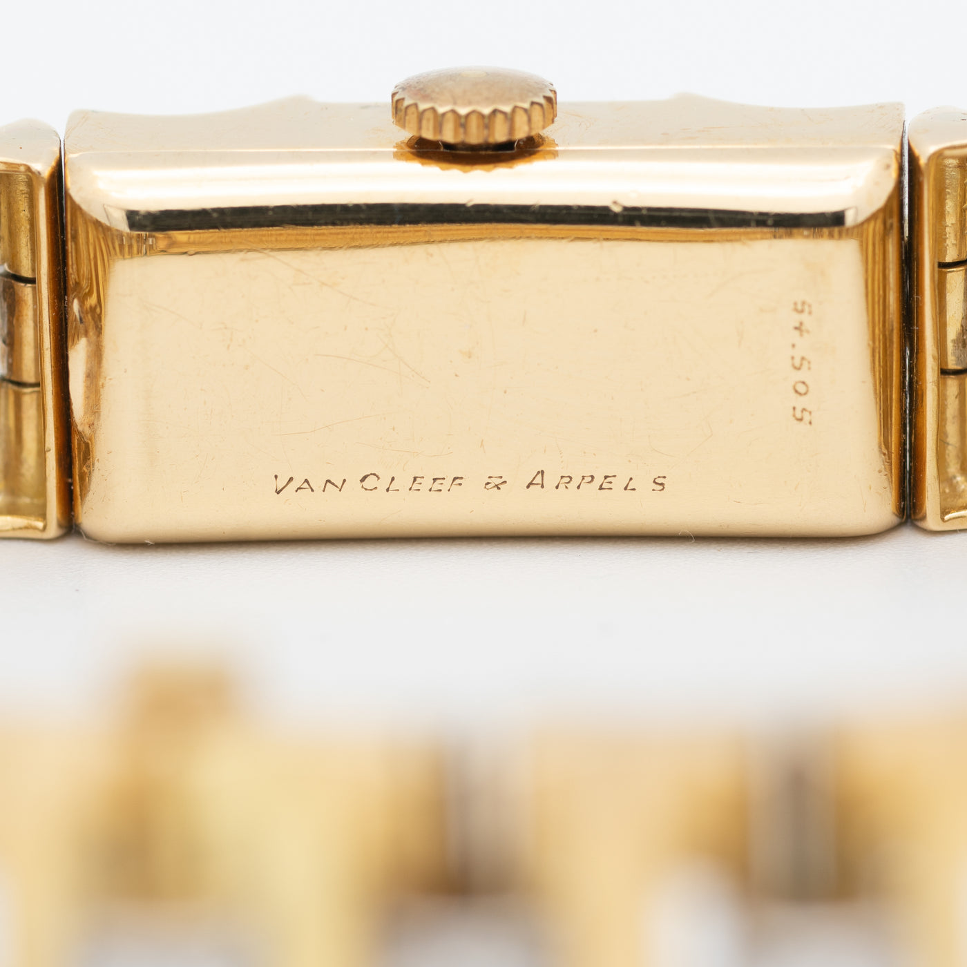 VAN CLEEF & ARPELS 18K YELLOW GOLD AND 3.0CTS DIAMOND TIMEPIECE c.1940s